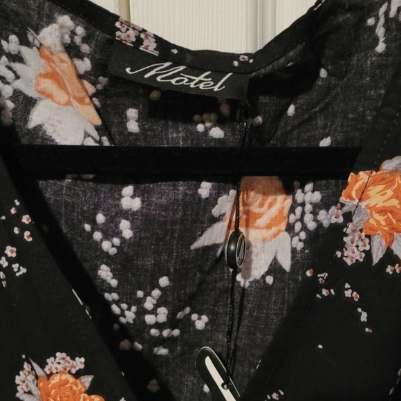 NWT Motel Wrap Top - Picture 2 of 2